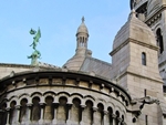 Базилика Сакре-Кёр, вид от квартала художников на Монмартре